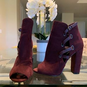 Maroon Booties - GREAT condition